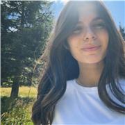 Sono una studentessa universitaria di matematica. Da anni offro ripetizioni di matematica per bambini e ragazzi dalla prima elementare alla quinta superiore nella città di Cremona, con risultati.